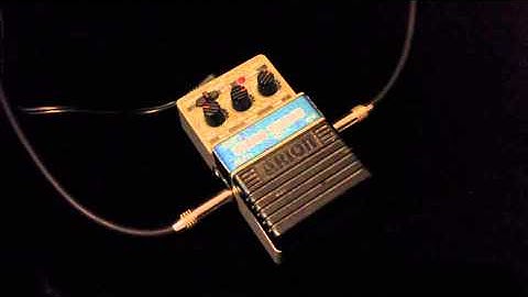 Arion SCH-1 Stereo Chorus Effects Pedal Demo