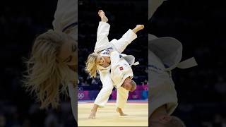 Download Lagu Epic Judo Throw at the Olympics | Slow-Motion Martial Arts Mastery MP3