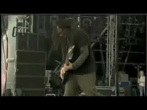 Korn- Another Brick In The Wall Live At Download 2009