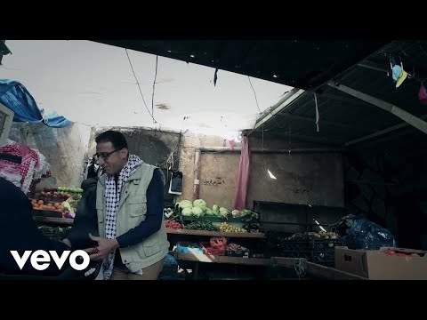 فلسطيني  هو في مثله