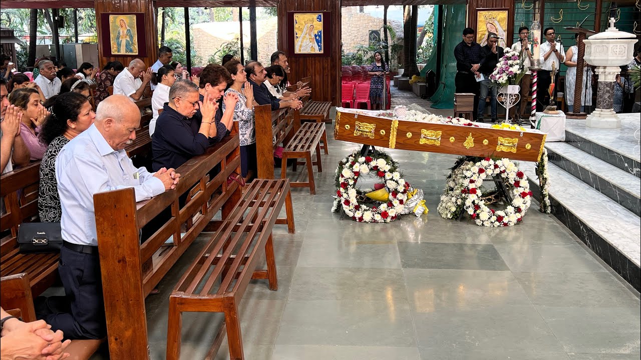 Funeral Of Late Rosalind Xavier Esteves⚰️💐