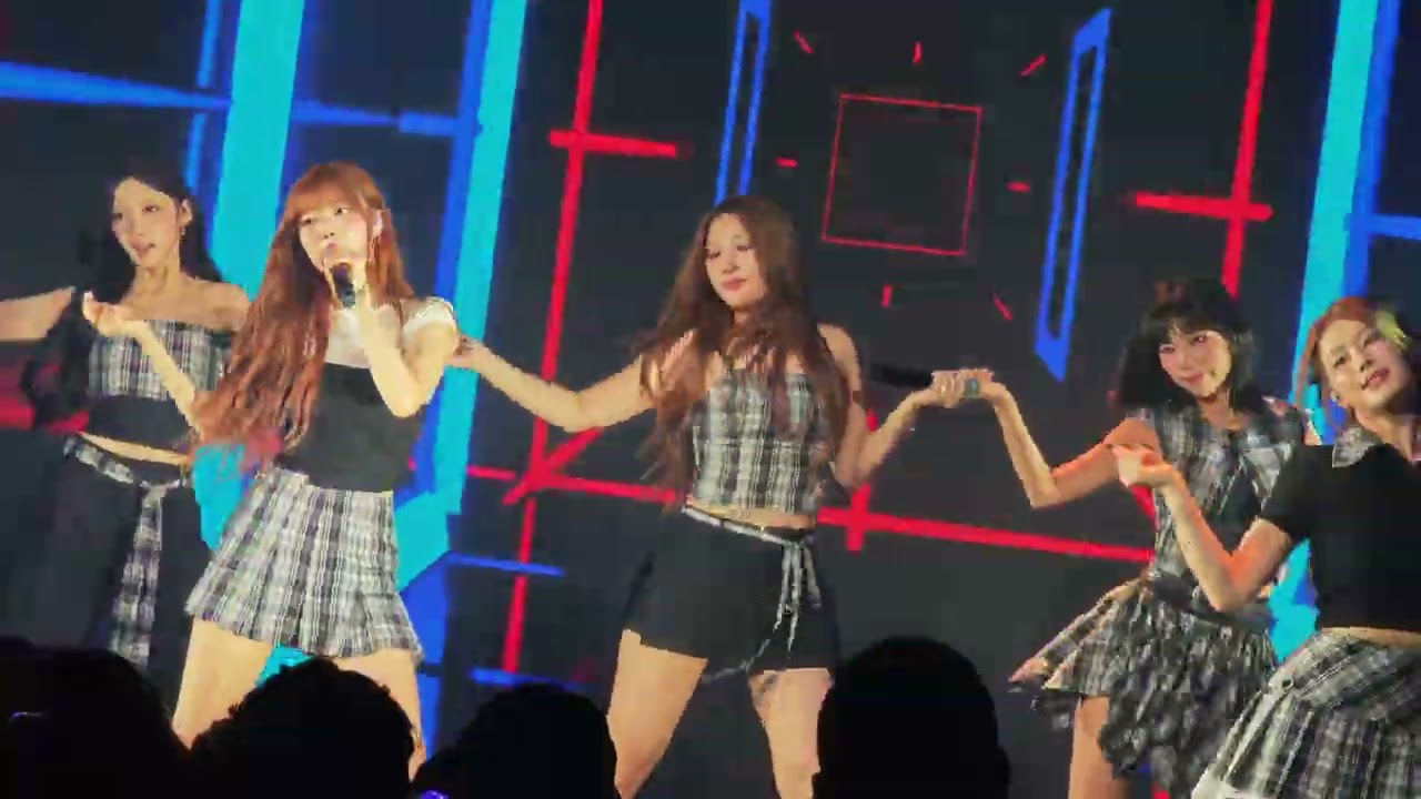 250913 PURPLE KISS 'ON MY BIKE ' - YouTube