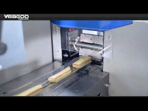 Bread packing machine
