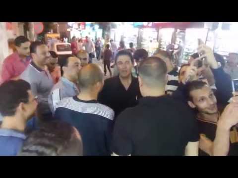 بالفيديو محافظ الاسكندرية يتفقد شارع الشكور ويستمع لشكاوي ومقترحات المواطنين بمحطة الرمل