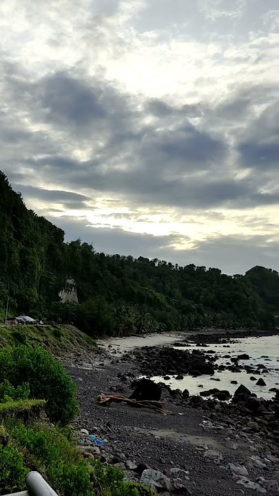 pantai Ayah kebumen