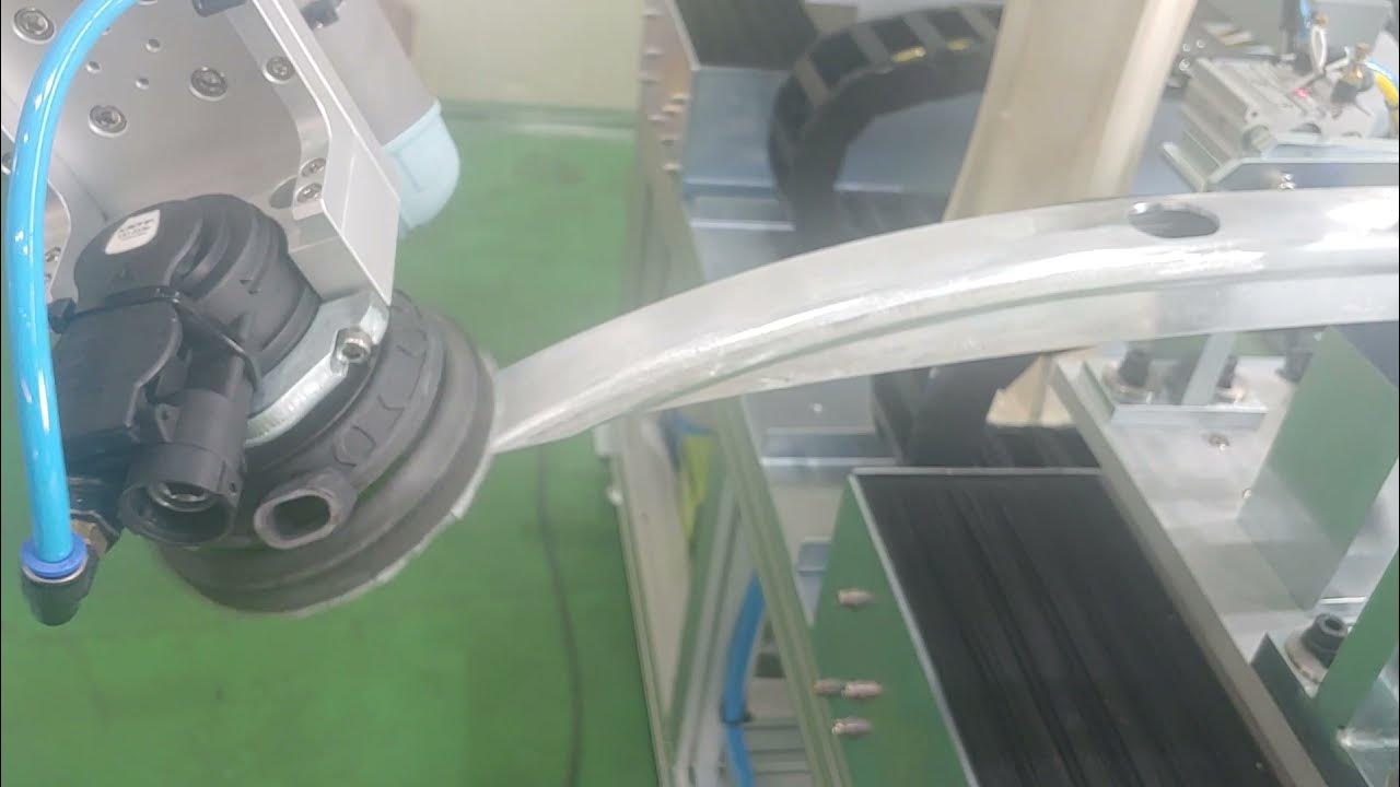 Universal Robots UR10 Sanding (with ROBOTIQ Sanding Tool) YouTube