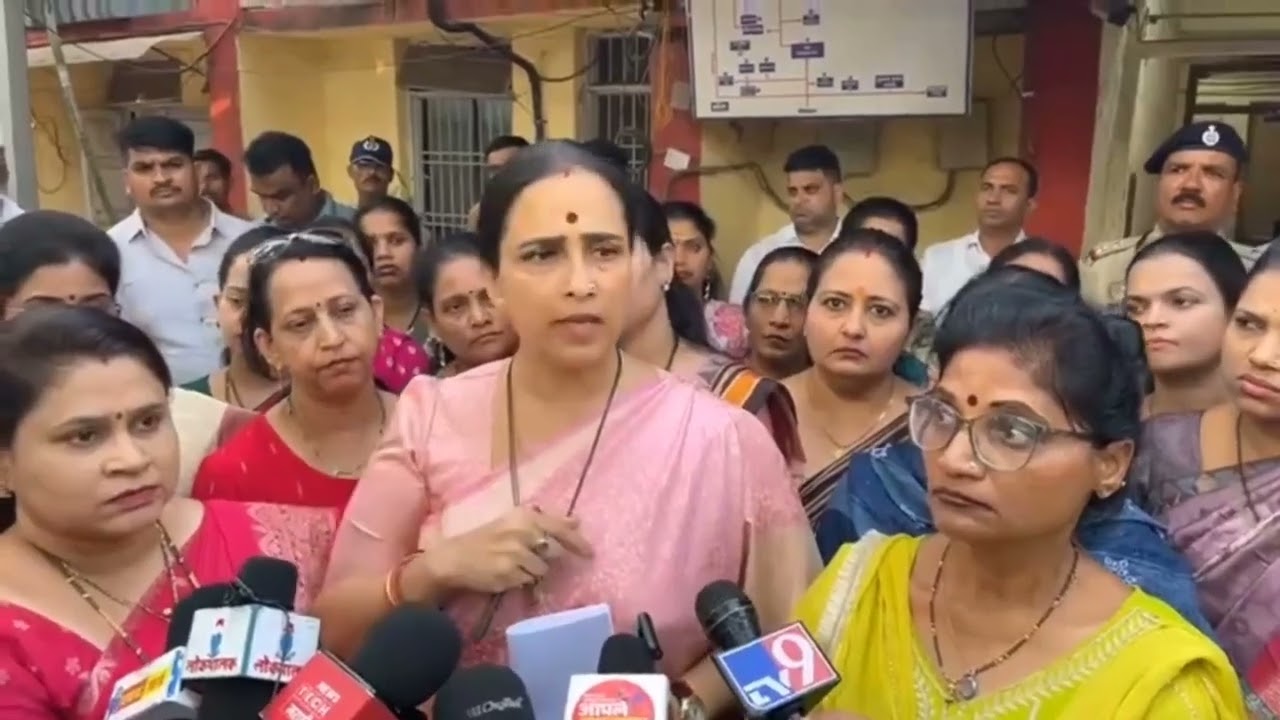 बदलापुरातून धक्कादायक प्रकार  smile foundation च्या अध्यक्षा मनीषा पोळ यांना मारहाण.