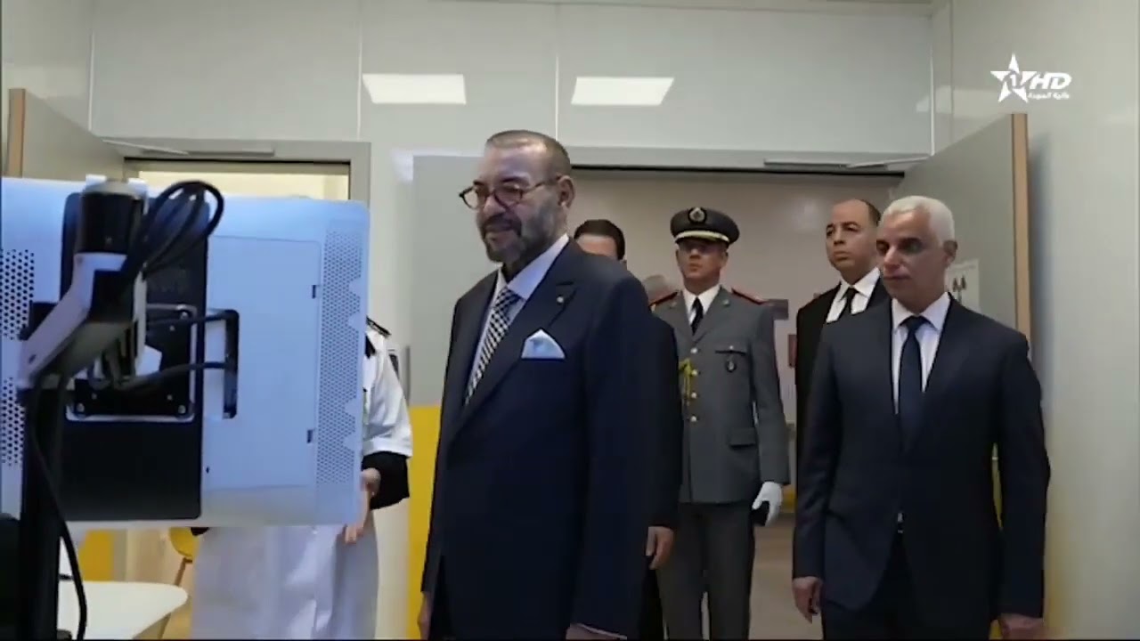 جلالة الملك يدشن المركب الاستشفائي الجامعي 