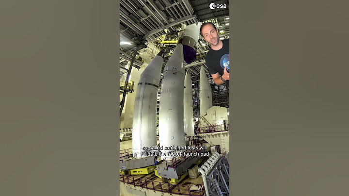 Ariane 6 stands tall on its launch pad 🚀