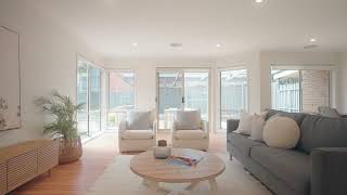 BUXTON - 10 Hannan Cres, Leopold