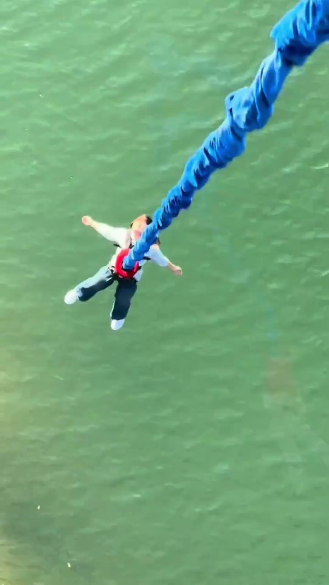 Incredible footage of a daredevil ? bungee jumper jumping from a bridge #shorts