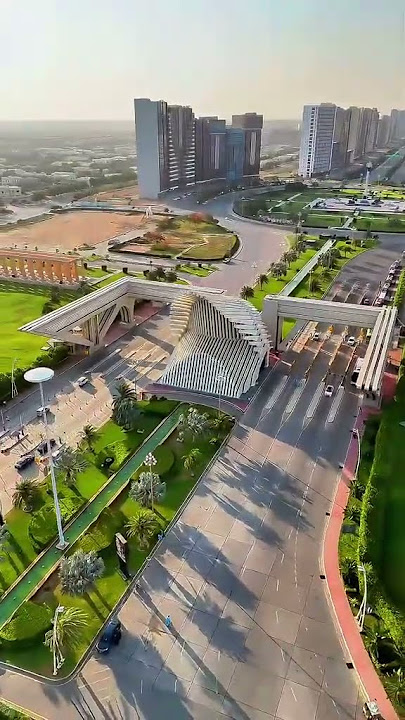 BAHRIA TOWN KARACHI MAIN GATE #bahria . . . . . #BahriaTownKarachi #BahriaTown #KarachiRealEstate #