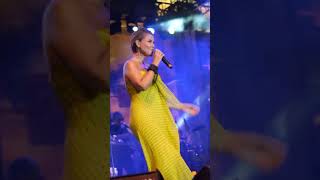 Gülben Ergen - Şıkır Şıkır