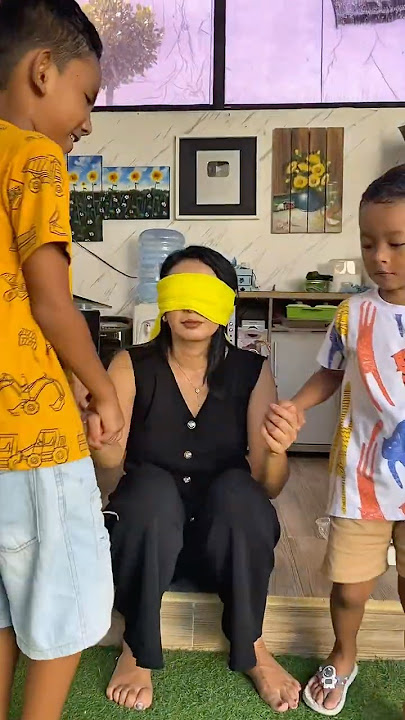 Deo and Vano give a surprise to Mommy 🥳 #birthday