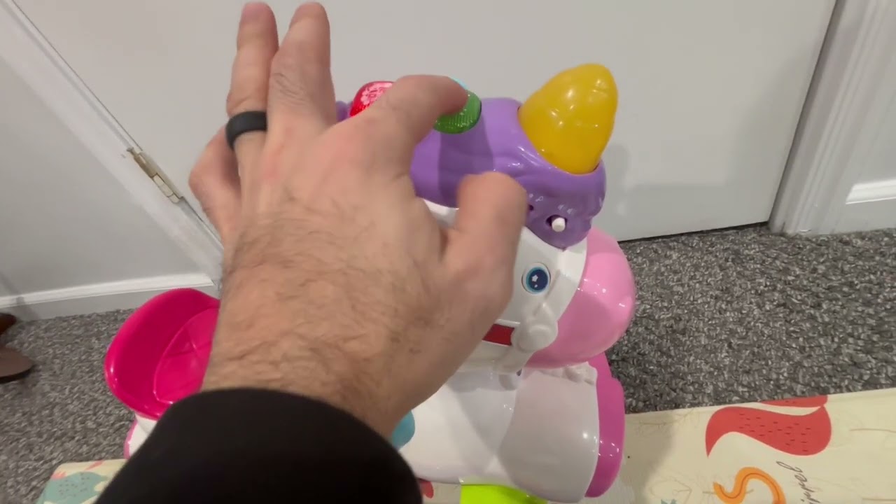 VTech Prance and Rock Learning Unicorn, Multicolor