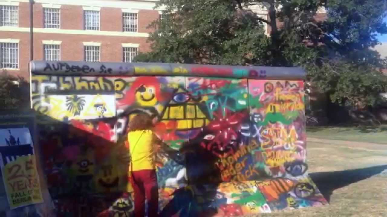 OSU German Club Celebrates The Fall Of The Berlin Wall - YouTube