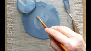 Making Paint with Eggshells and Indigo