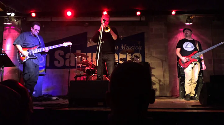 Colin Edwin and Lorenzo Feliciati live in Milan, N...