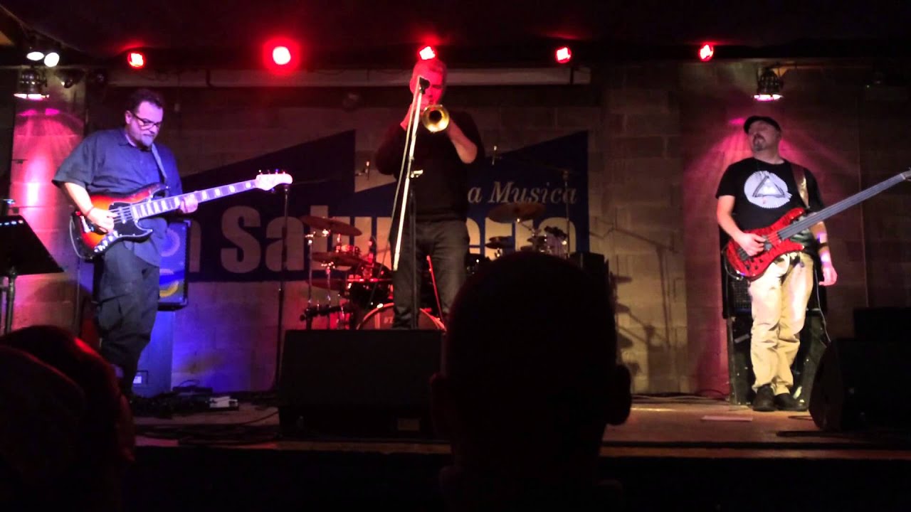 Watch Colin Edwin and Lorenzo Feliciati live in Milan, November 2014 on YouTube Watch Colin Edwin and Lorenzo Feliciati live in Milan, November 2014 on YouTube