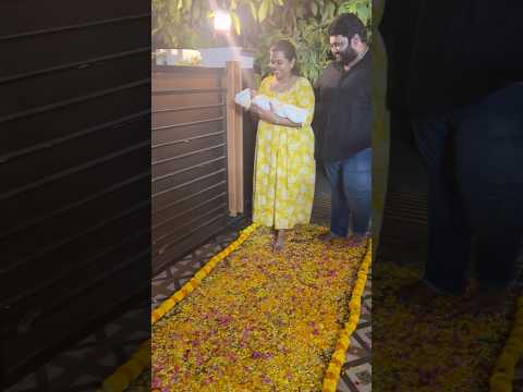 Flowers తో Baby కి welcome👶🏻💐 #baby #shorts #youtubeshorts