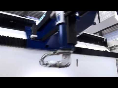 TRUMPF TruLaser Cell 7040 in Action