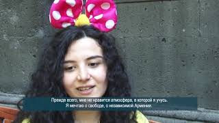 Армения. Протест девушки с розовым бантом. Проект Being 20