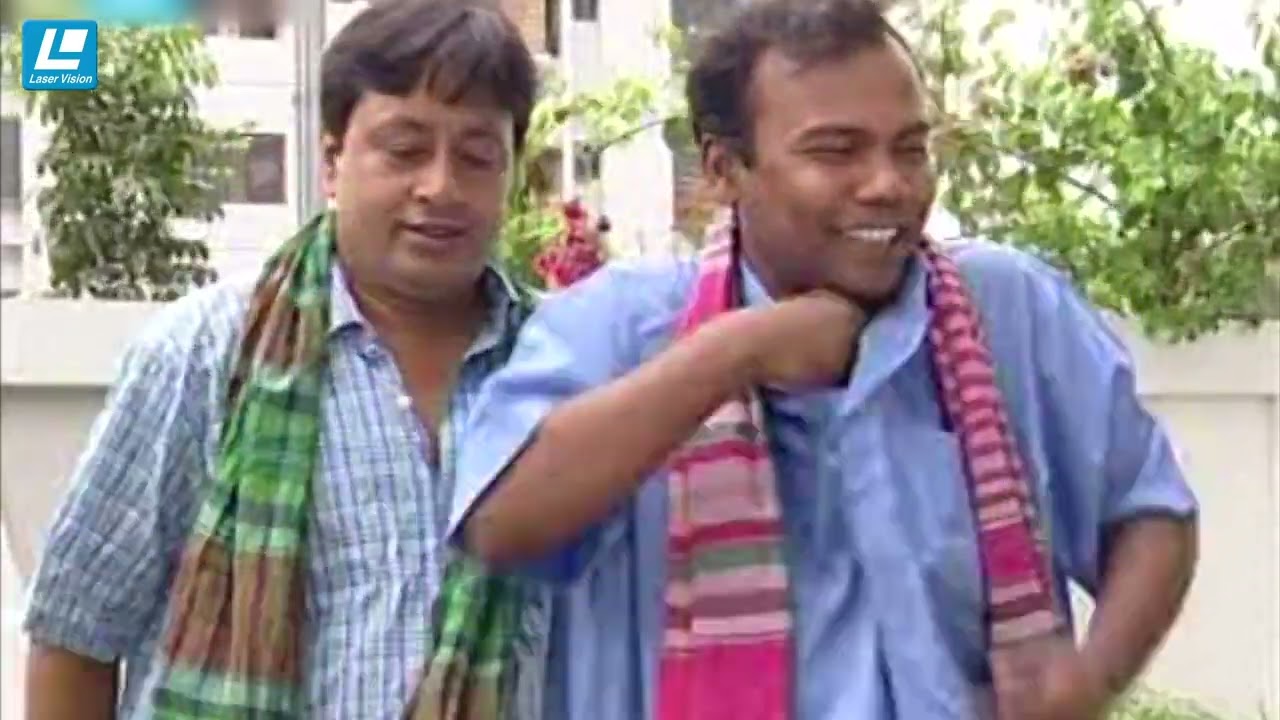 গরু বিক্রি করার জন্য গরুর দালালরা কেমন করে দেখুন