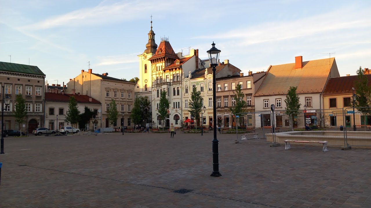 🇵🇱 BIELSKO-BIALA | City centre | Rynek | 11 Listopada