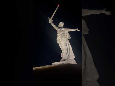 Video: Spomenik Ivanu Kronštatskom opis i fotografija - Rusija - Sankt Peterburg: Kronstadt