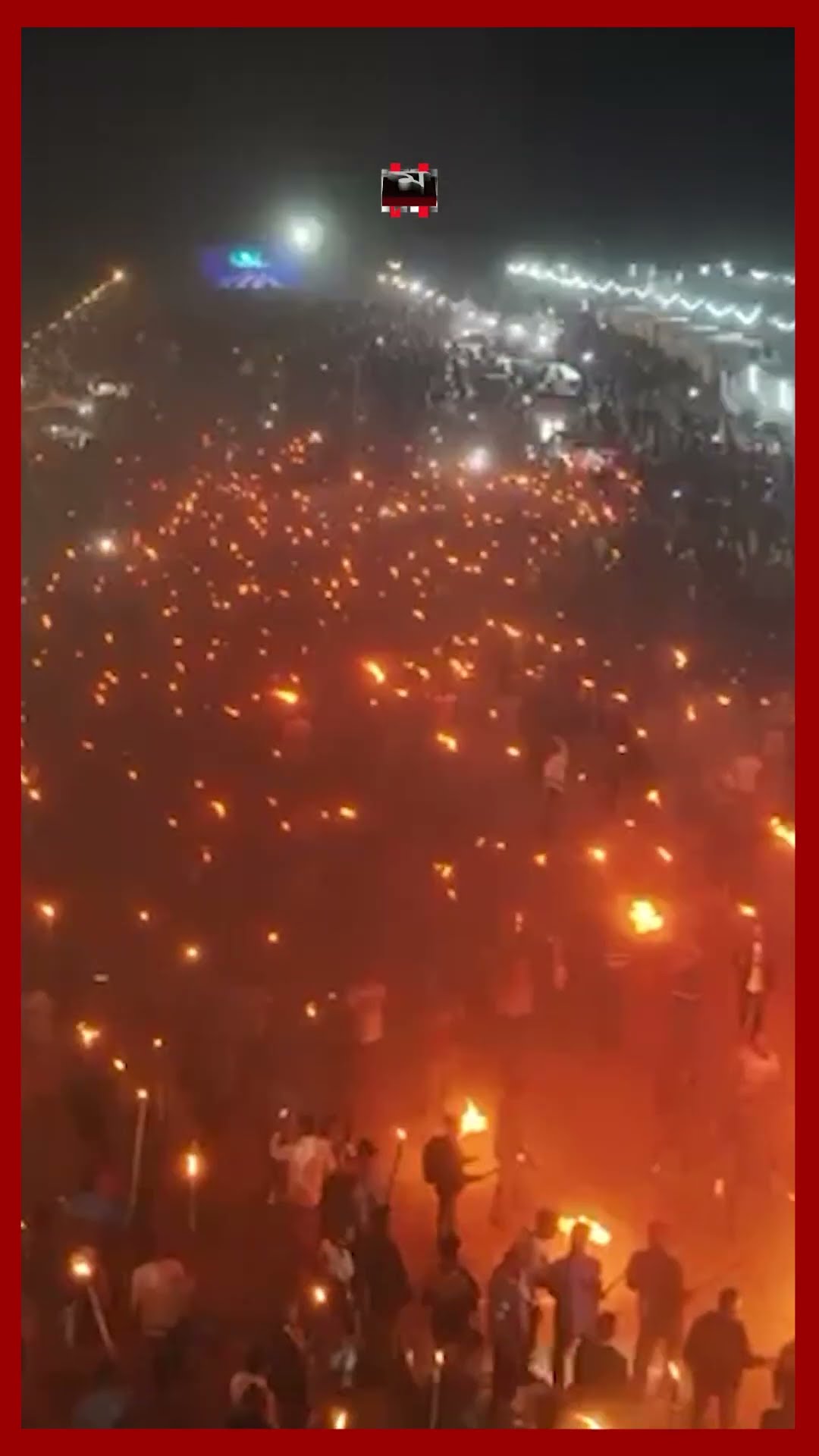 মশাল জ্বালিয়ে তিস্তা রক্ষার দাবি হাজারও মানুষের #teesta #teestariver #rangpur #somoytv #shorts