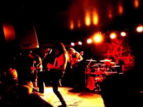 Killitorous - NO, NOT THE BEES (feat. Youri Raymond) live @ mavericks