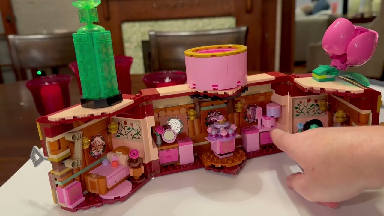 The LEGO Set Wicked Fans Will Love 💖✨ Glinda & Elphaba’s Dormitory (Perfect Gift!)