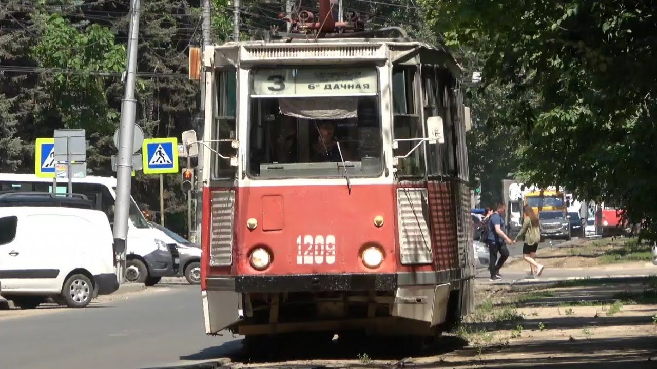 Старые трамваи КТМ-5М3 на маршруте №3 в Саратове