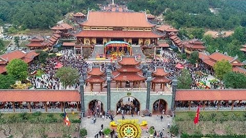 Nơi cầu con linh ứng của rất nhiều gia đình hiếm muộn Chùa Ba Vàng 4