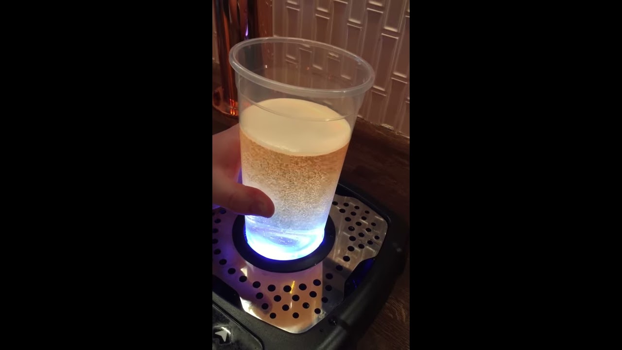 BUDWEISER NEW DRAFT BEER DISPENSER COMMERCIAL WEMBLEY STADIUM