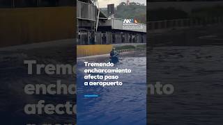 Lluvias inundan Circuito Interior y complican tránsito hacia el AICM en CDMX