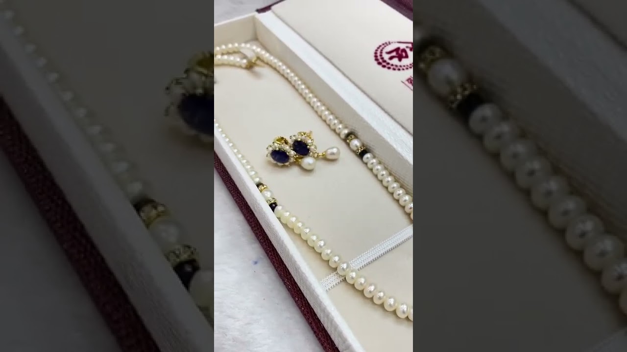 Goregous Royal Blue Stone Pendant with Real Pearl Necklace 