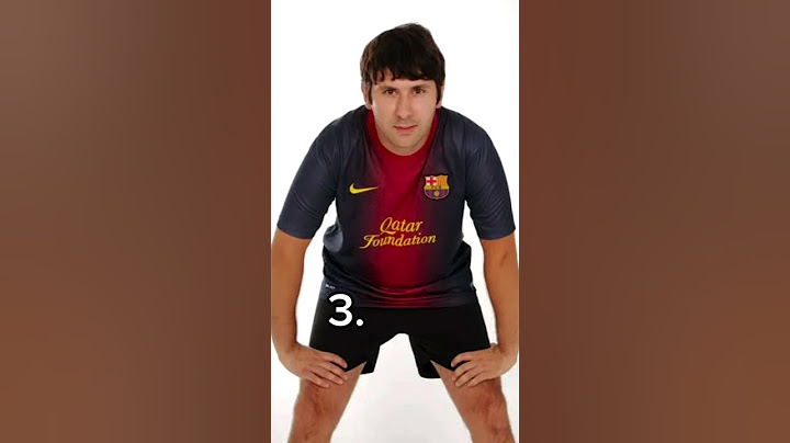 If girls are so smart which one is Messi 💀