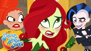 Villain-y 😈 | DC Super Hero Girls Resimi