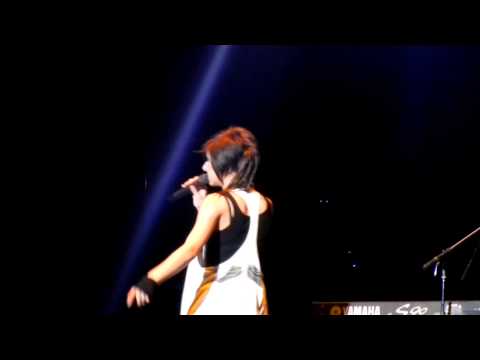 christina grimmie advice live in PHILLY 8-19-11