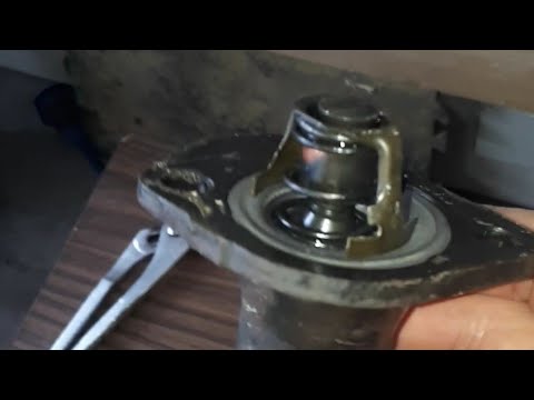 2008 Dodge Grand Caravan Thermostat Housing