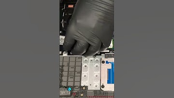 Dell Latitude 3550 SSD slot