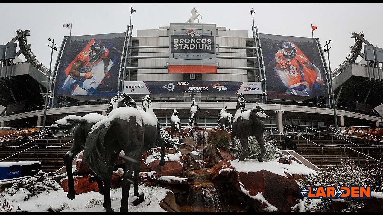 Snow blankets Broncos Stadium ahead of #LARvsDEN - YouTube