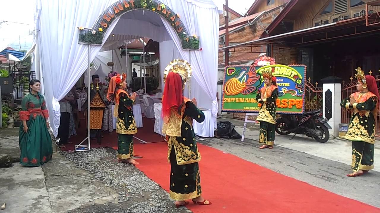 Seni Tradisional Sumatera Barat YouTube