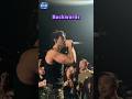 Joe Jonas singing “Backwards” with fans – Las Vegas 2025
