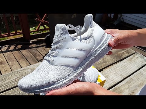 ultra boost 3.0 crystal white