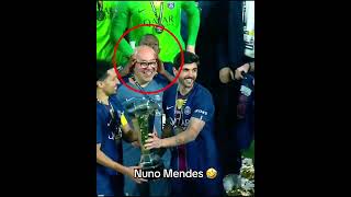 Nuno Mendes švenčia🤣