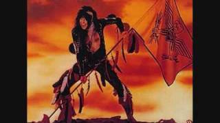 W.A.S.P. - Cries In The Night (with lyrics)