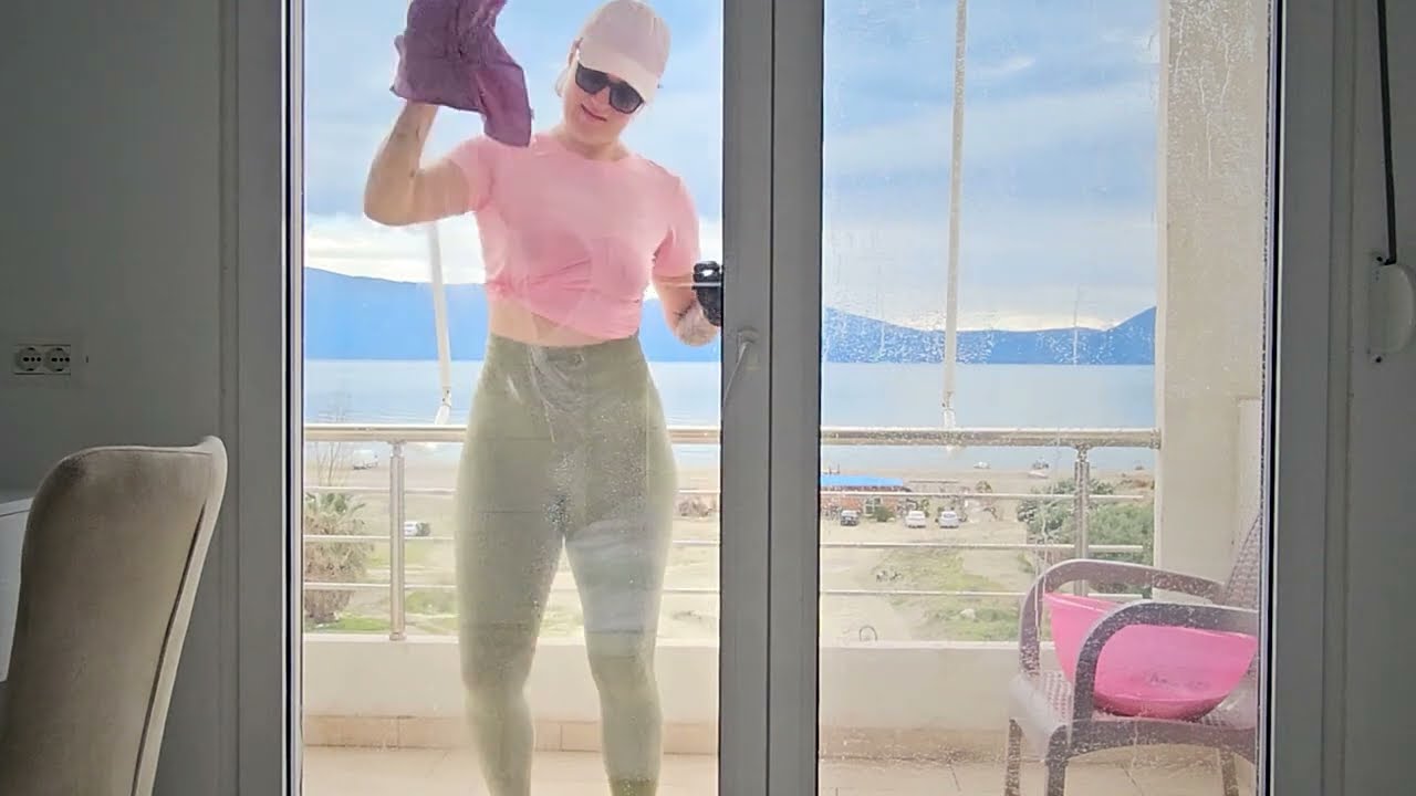ASMR Window Cleaning – Deep Glass Wash with Relaxing Music (No Talking ...