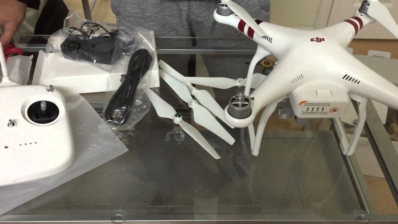 DJI Phantom 3 Standard - Unboxing, Setup and First Flight - YouTube